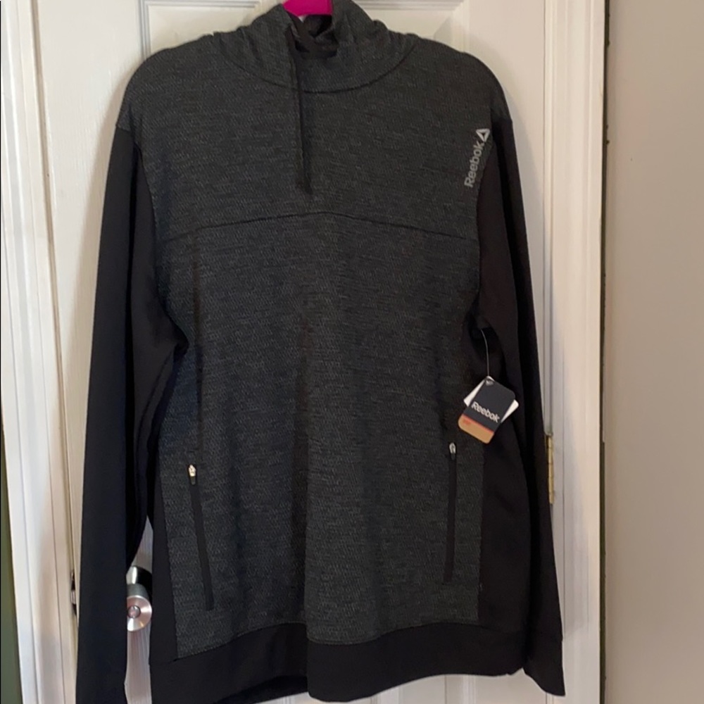 NWT REEBOK PULLOVER